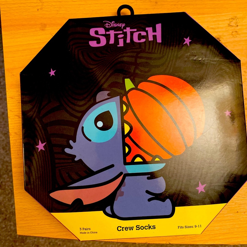 STITCH SOCKS